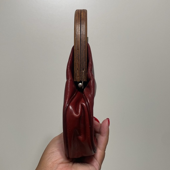Vintage Etienne Aigner Leather Clutch Handbag with Wooden Handle - Picture 8 of 17